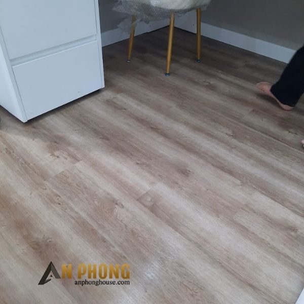 cung cấp sàn nhựa giả gỗ quận bình tân