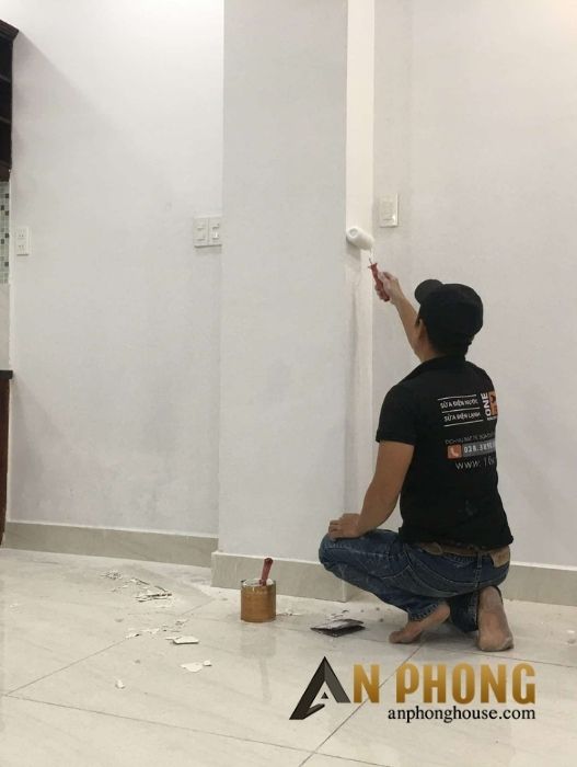dịch vụ sơn tường quân 5