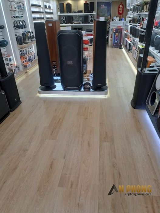 cung cấp sàn nhựa giả gỗ 8mm hồ chí minh